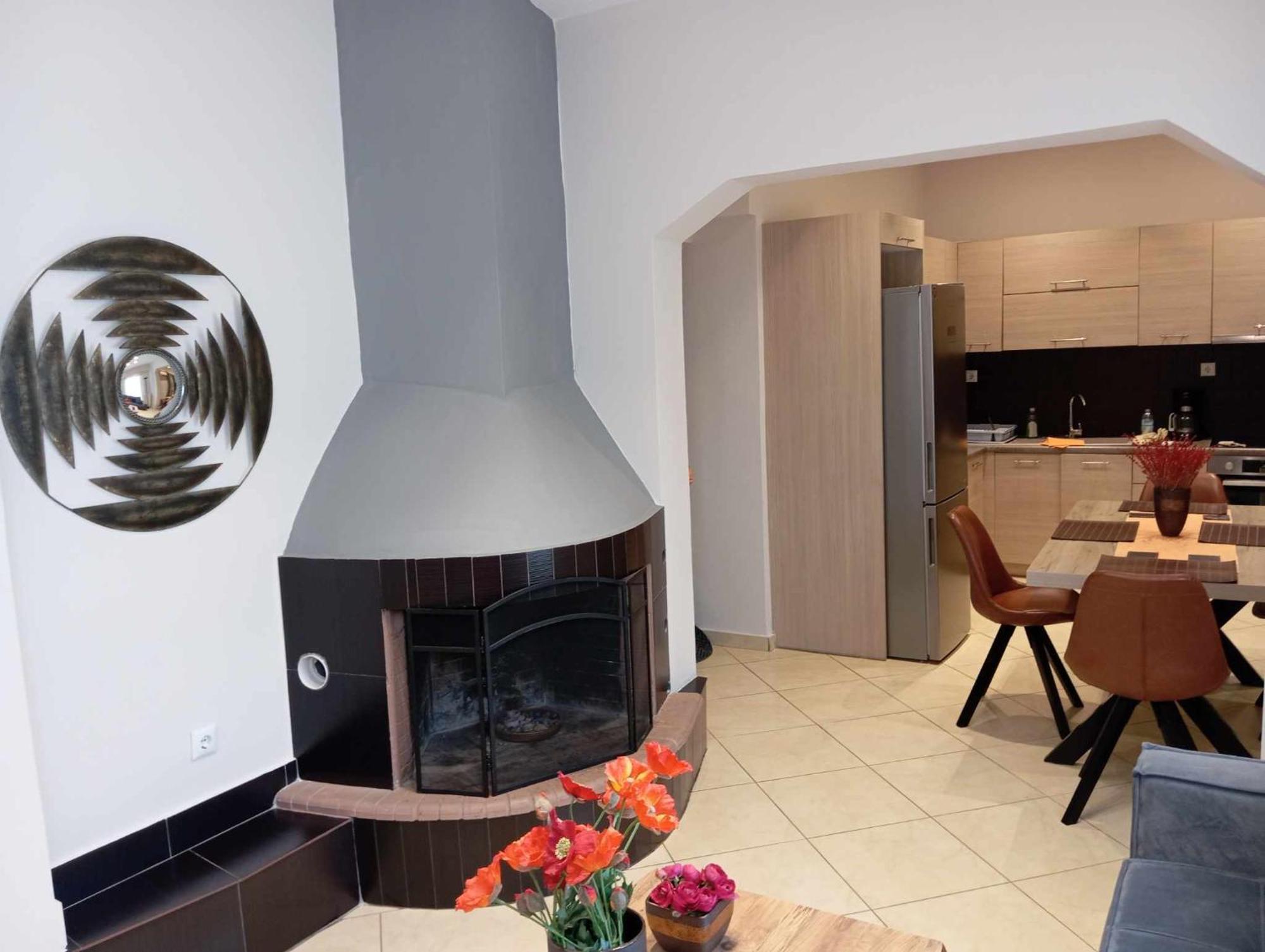 The Genius Apartment 3 Rooms, Α Floor 3 Υπνοδωμάτια, A Όροφος Афіни Екстер'єр фото