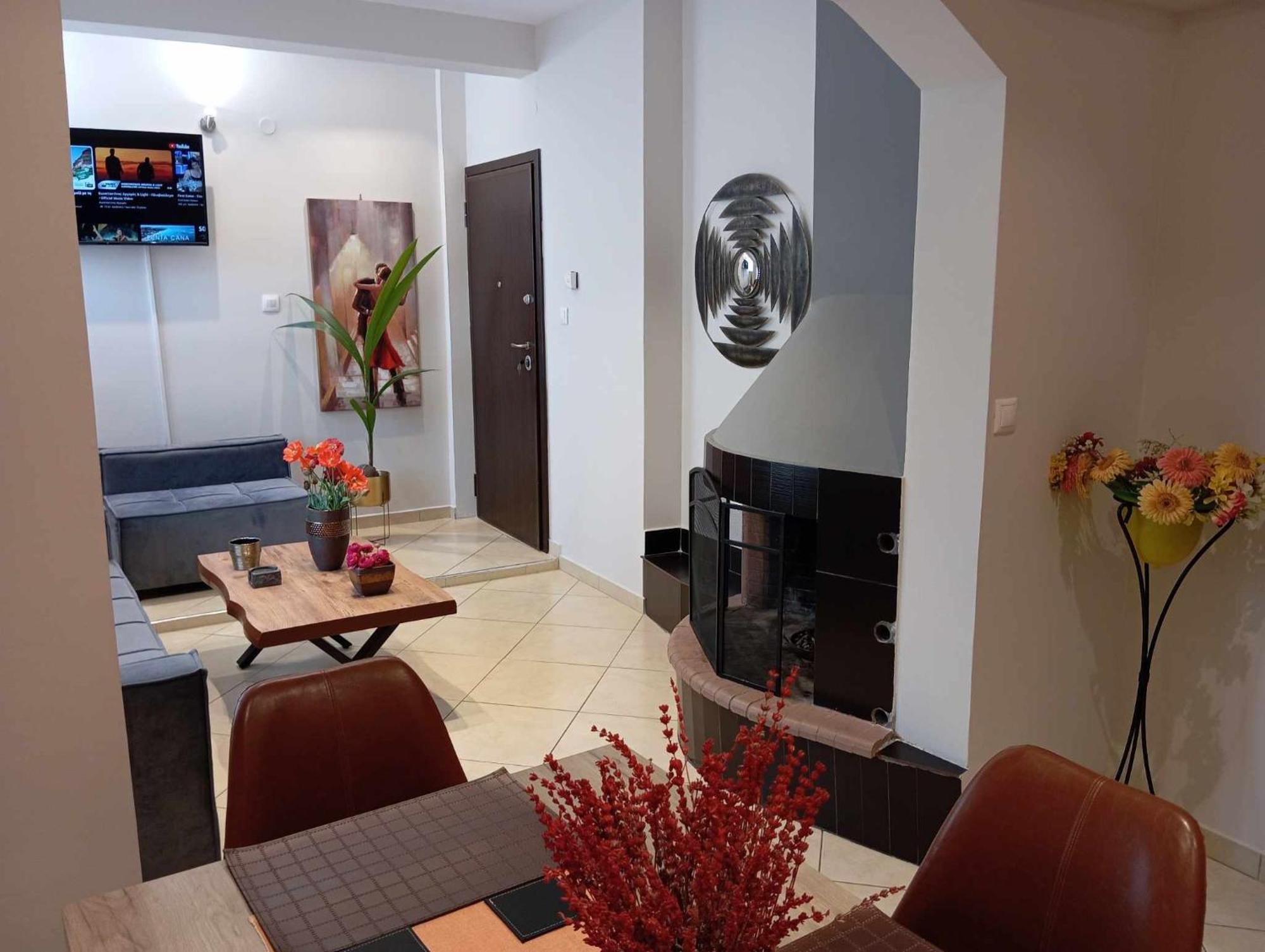 The Genius Apartment 3 Rooms, Α Floor 3 Υπνοδωμάτια, A Όροφος Афіни Екстер'єр фото